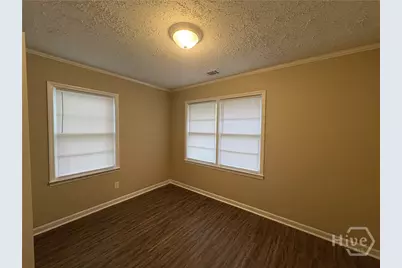 100 N Main Street, Pembroke, GA 31321 - Photo 11