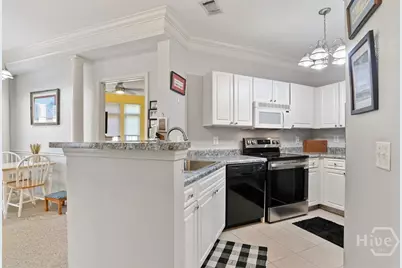 2823 Whitemarsh Way, Savannah, GA 31410 - Photo 9