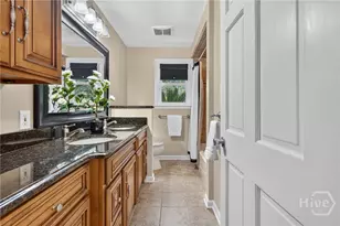 1461 Queensbury St, Savannah, GA 31406 - Photo 19