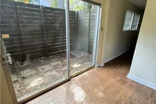 319 Windsor Rd, Savannah, GA 31419 - Photo 19