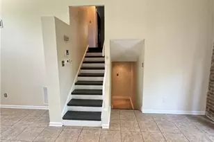 319 Windsor Rd, Savannah, GA 31419 - Photo 17