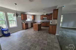 110 Bird Rd, Springfield, GA 31329 - Photo 9