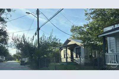 19 W 55th Street, Savannah, GA 31405 - Photo 1