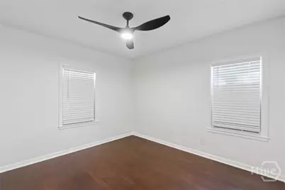 1306 E 54th Street, Savannah, GA 31404 - Photo 15