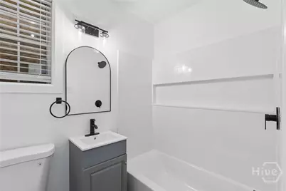 1306 E 54th Street, Savannah, GA 31404 - Photo 31