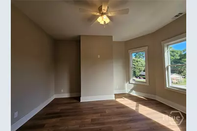 521 W 38th Street, Savannah, GA 31415 - Photo 13