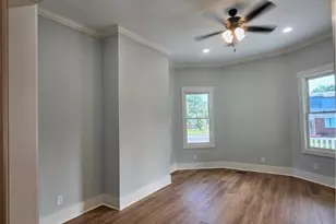 521 W 38th St, Savannah, GA 31415 - Photo 7