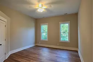 521 W 38th St, Savannah, GA 31415 - Photo 19