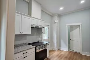 521 W 38th St, Savannah, GA 31415 - Photo 37