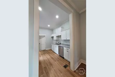 521 W 38th Street, Savannah, GA 31415 - Photo 39