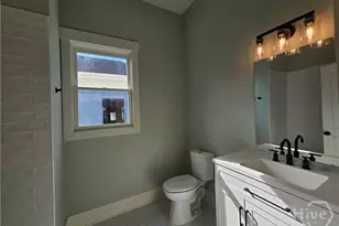 521 W 38th St, Savannah, GA 31415 - Photo 25