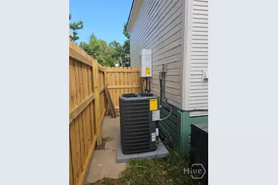 521 W 38th Street, Savannah, GA 31415 - Photo 49