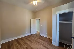 521 W 38th St, Savannah, GA 31415 - Photo 23