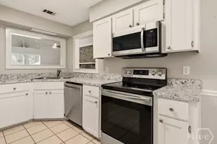 410 Boyd Dr, Richmond Hill, GA 31324 - Photo 13
