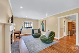 30 E 60th St, Savannah, GA 31405 - Photo 5