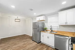 232 Sugden St, Savannah, GA 31415 - Photo 5