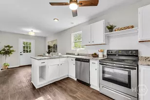 1113 E 59th St, Savannah, GA 31404 - Photo 7