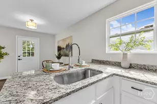 1113 E 59th St, Savannah, GA 31404 - Photo 11