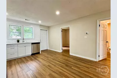 2032 Eppinger Street, Savannah, GA 31415 - Photo 9