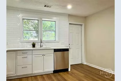 2032 Eppinger Street, Savannah, GA 31415 - Photo 7