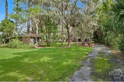 1316 Walthour Road, Savannah, GA 31410 - Photo 5