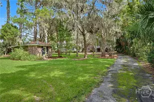 1316 Walthour Rd, Savannah, GA 31410 - Photo 5