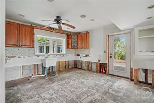 1316 Walthour Rd, Savannah, GA 31410 - Photo 17