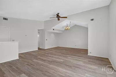 459 Mall Boulevard #26, Savannah, GA 31406 - Photo 7