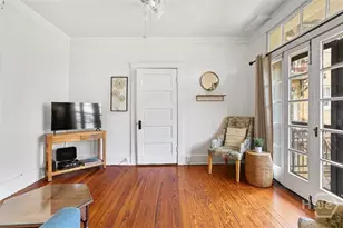 210 E State St, Savannah, GA 31401 - Photo 13