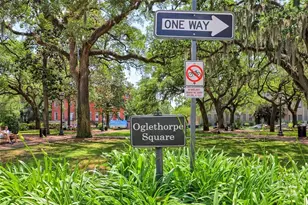 210 E State St, Savannah, GA 31401 - Photo 25