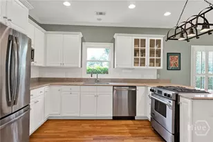 9 Broomsedge Ln, Savannah, GA 31411 - Photo 9