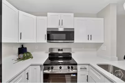 1516 E Henry Street, Savannah, GA 31404 - Photo 15