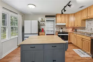 205 W 4th St, Springfield, GA 31329 - Photo 9