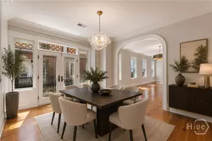 24 E Liberty St, Savannah, GA 31401 - Photo 9