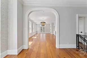 24 E Liberty St, Savannah, GA 31401 - Photo 11