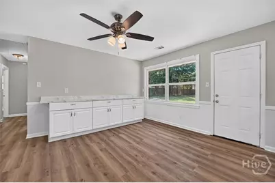 1907 E 63rd Street, Savannah, GA 31404 - Photo 13