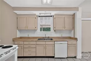 9794 Whitefield Ave, Savannah, GA 31406 - Photo 11