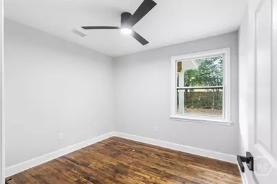 2102 Auburn Street, Savannah, GA 31404 - Photo 15