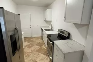 506 E Liberty St, Savannah, GA 31401 - Photo 3