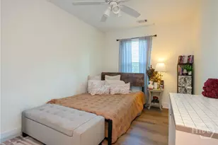 1602 Le Grand St, Savannah, GA 31401 - Photo 27
