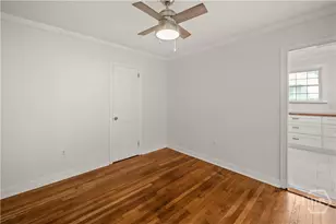 2332 E 41st St, Savannah, GA 31404 - Photo 21