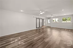 2332 E 41st St, Savannah, GA 31404 - Photo 15