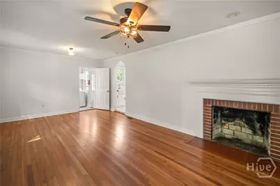 2332 E 41st Street, Savannah, GA 31404 - Photo 5