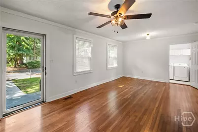 2332 E 41st Street, Savannah, GA 31404 - Photo 3