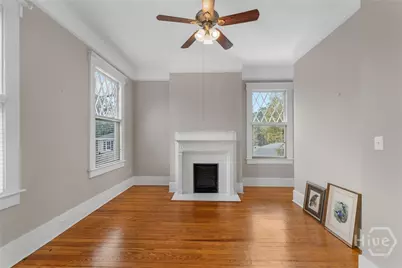 121 E Victory Drive, Savannah, GA 31405 - Photo 43