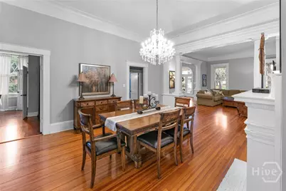 121 E Victory Drive, Savannah, GA 31405 - Photo 23