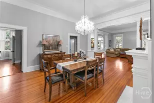 121 E Victory Dr, Savannah, GA 31405 - Photo 23