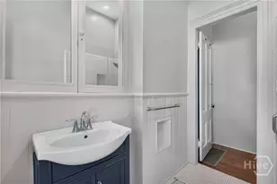 902 Barnard St, Savannah, GA 31401 - Photo 29