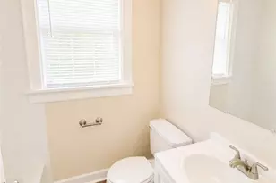 1333 E 35th St, Savannah, GA 31404 - Photo 11