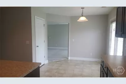 37 Wesleyan Drive, Savannah, GA 31419 - Photo 7
